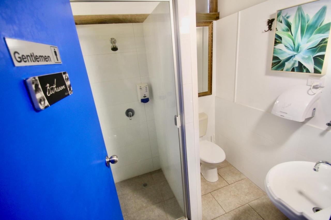 Hideaway Noosa Men Only Beach Resort Peregian Beach Exterior foto
